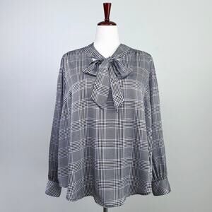 Torrid Satin Houndstooth Plaid Neck Tie Blouse 1X